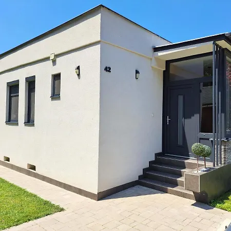 Relax Vendeghaz Dunapataj