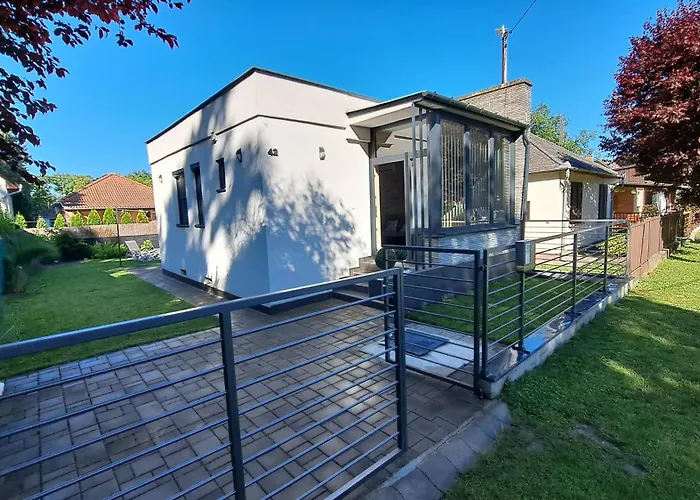 Σπίτι διακοπών Relax Vendeghaz Dunapataj